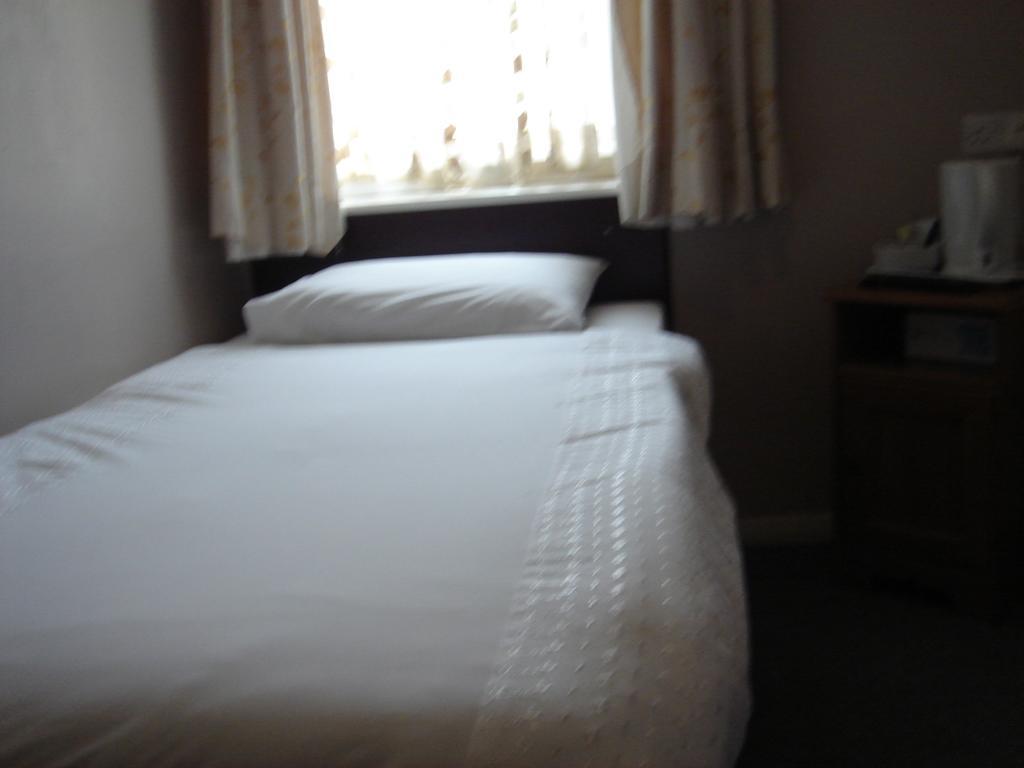 Prince Hotel Smethwick Szoba fotó