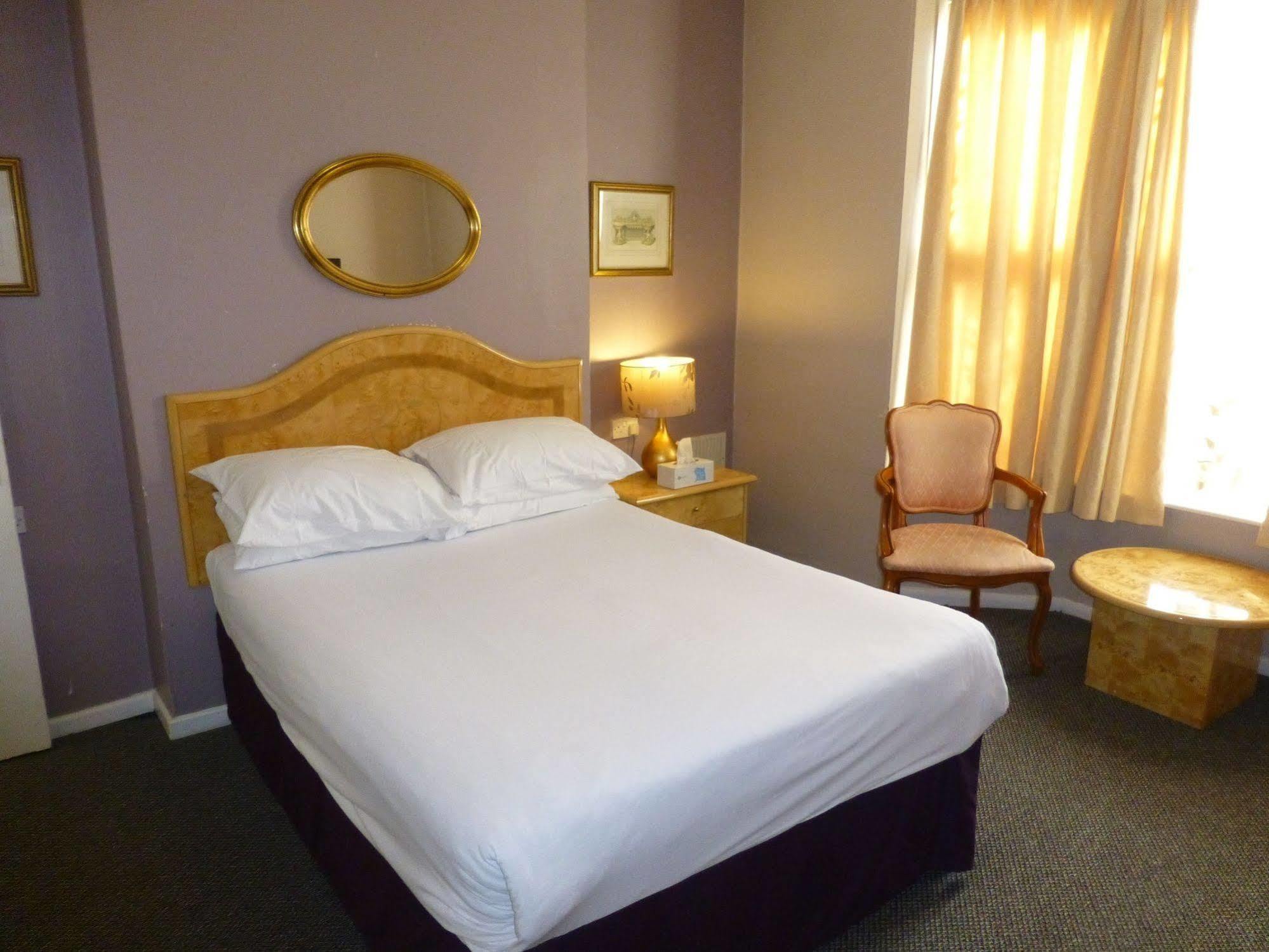 Prince Hotel Smethwick Kültér fotó
